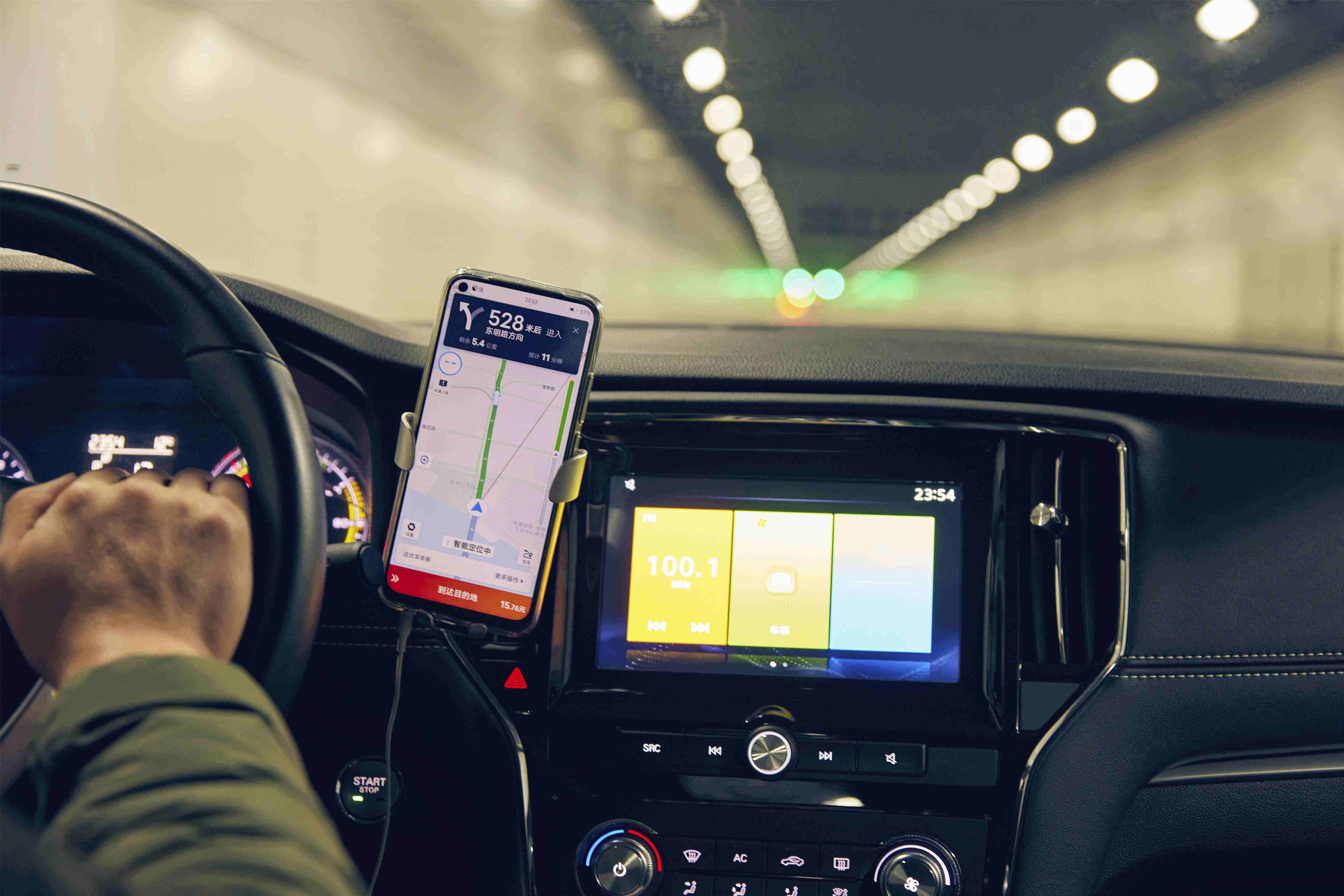 ​群龙无首，新势力“搅局”网约车