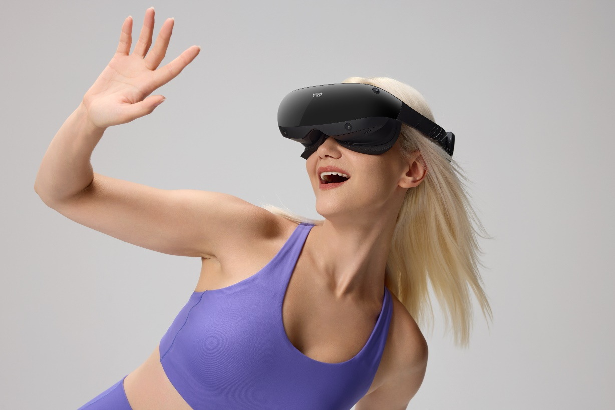 YVR双十一杀出，VR市场上演“干翻巨头”戏码