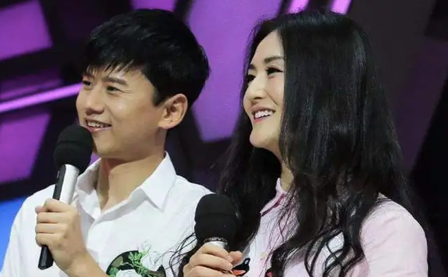 一爱成名，是芒果女主持人们的出圈捷径？