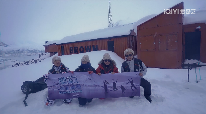 微综艺的下一棒，交到了00后的手上