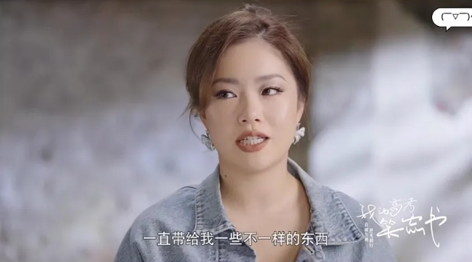 微综艺的下一棒，交到了00后的手上