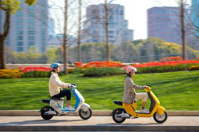 电动两轮车驶入“年轻化”新赛道，新老品牌谁能率先突围?