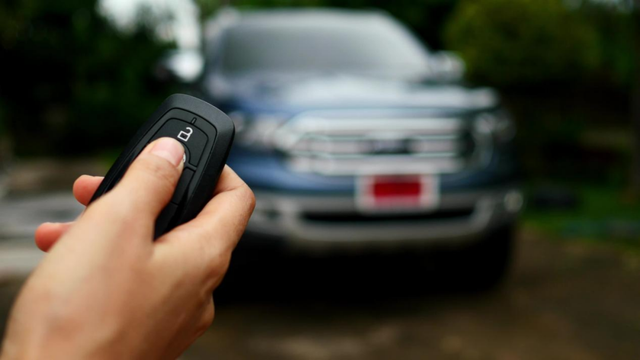 汽车遥控钥匙中的“中国引擎”：小电池背后的科技创新超越战