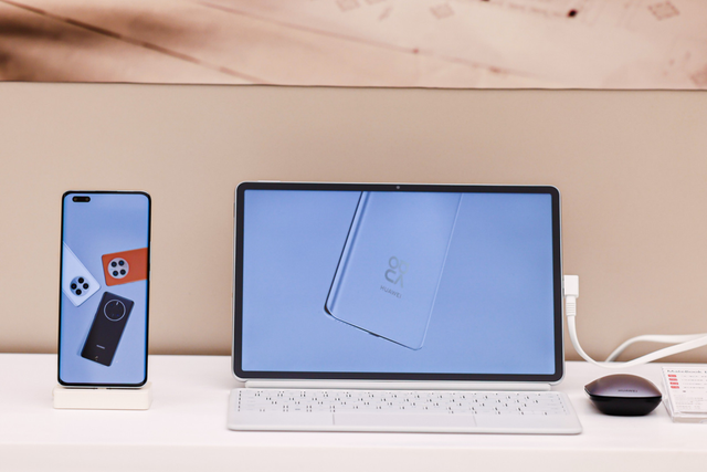 华为旗舰店·南昌万象城开业：全场景智慧生活的“江西样板”