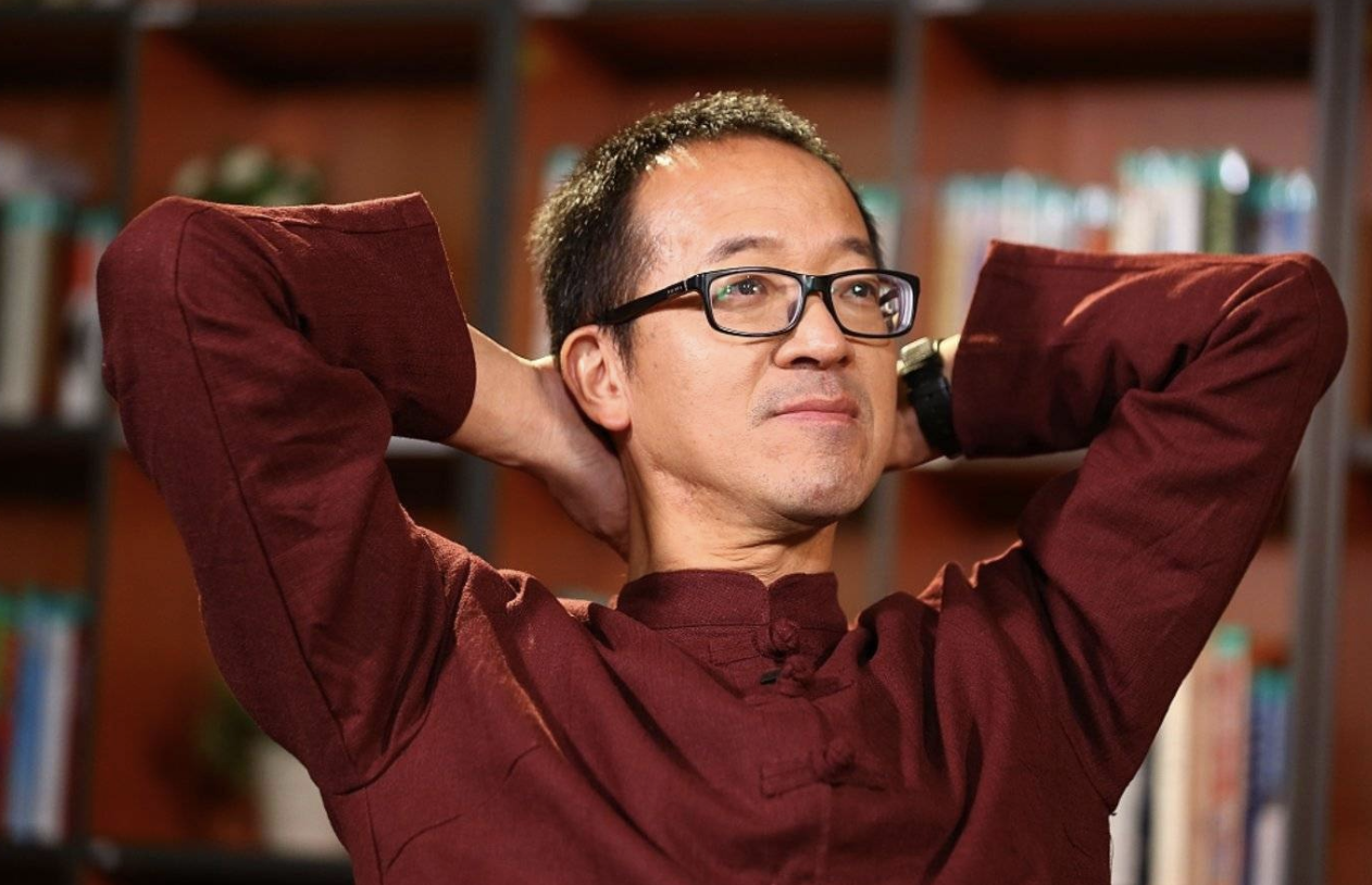 东方甄选“交卷”，半年净利5.85亿，俞敏洪赌赢了