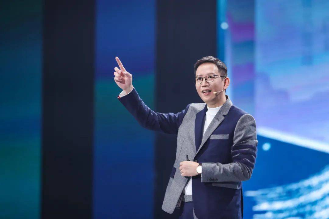 吴晓波：勇敢者的方法论（年终秀演讲全文）