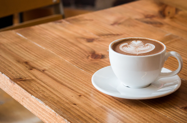 想要挤进咖啡馆的植物奶们