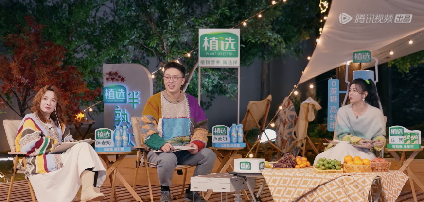 恋综里的明星观察嘉宾，是时候“卷”起来了