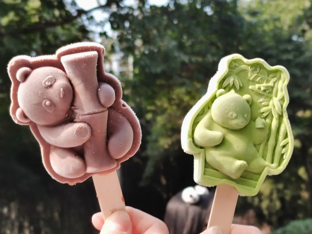 大熊猫“一夜成名”，离不开文体行业多年深耕？