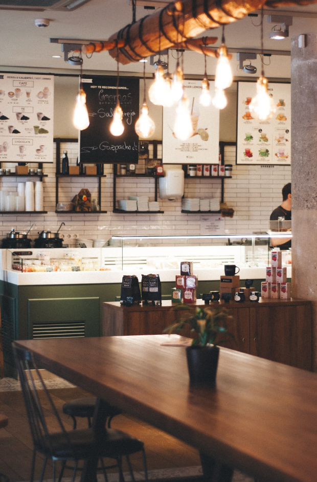 咖啡的社交化进程，离不开流量和人情