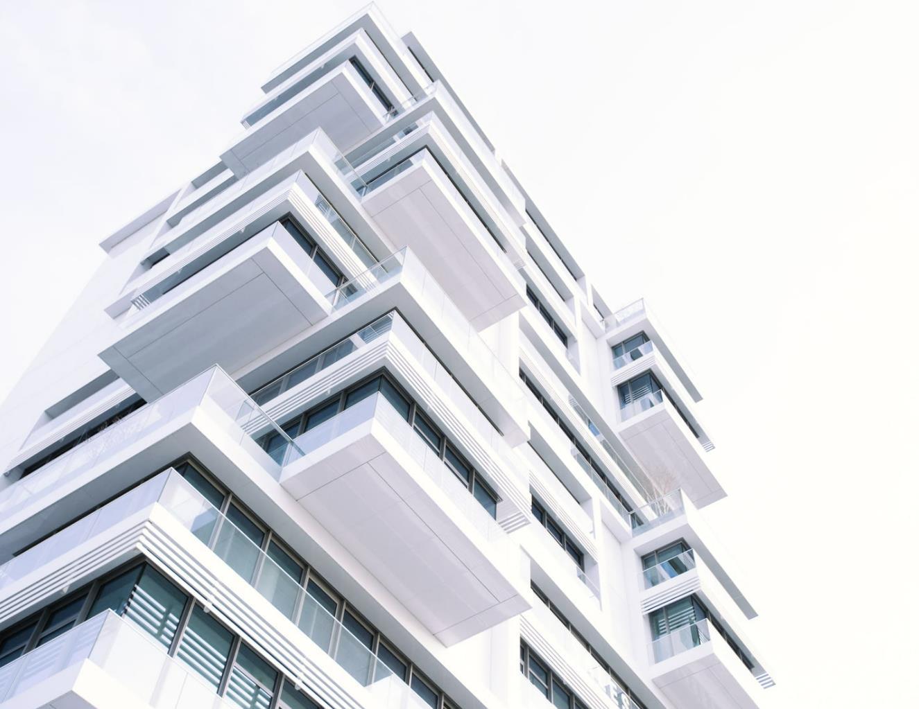 终于熬过寒冬，贝壳四季度扭亏，房产中介的好日子要回来了？