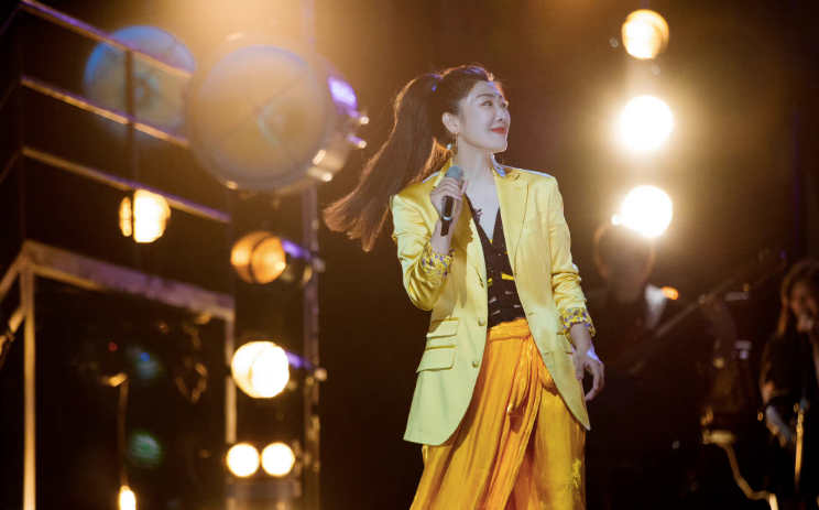 当商业化路径戛然而止，过气体育明星如何转型？