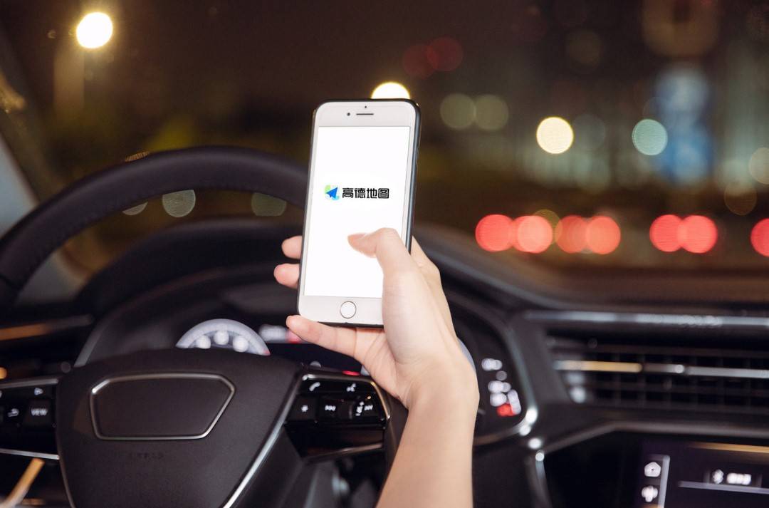 起飞的高德，“带”不动口碑？