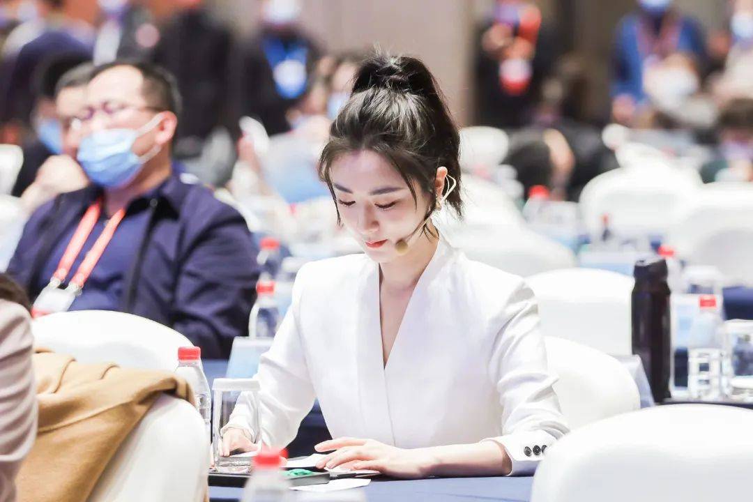 是时候重新认识薇娅了