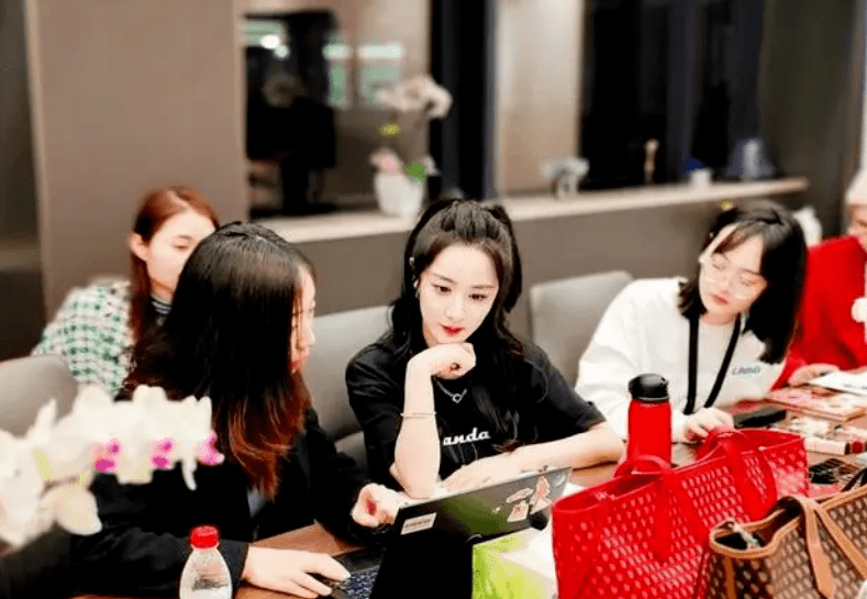 是时候重新认识薇娅了