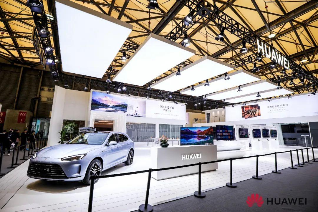 华为用三把特别的“钥匙”，打开空间智能化之门