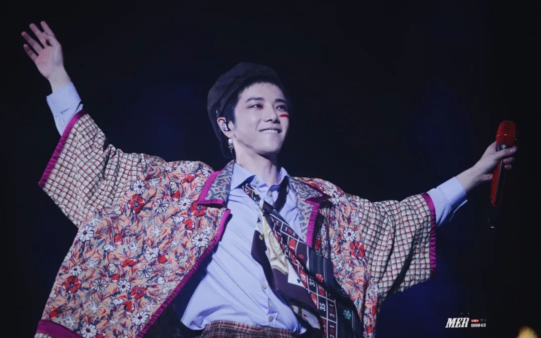 线上直播、跨城观看正流行，火爆的演唱会还有多少惊喜？