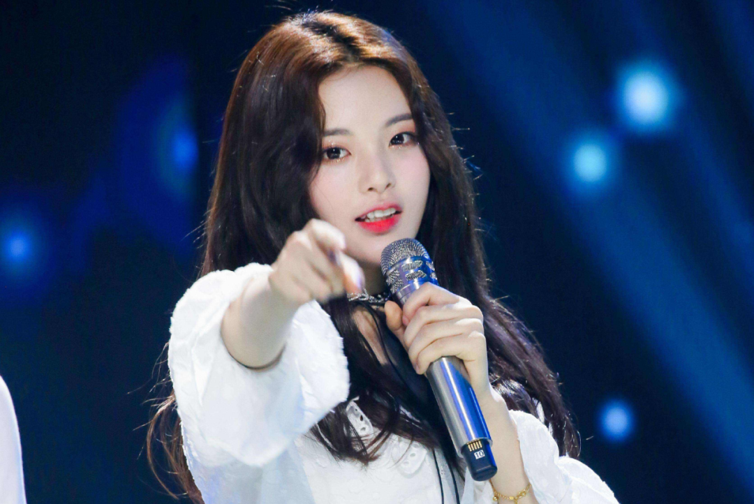 这些音乐人命运齿轮的转动时刻，背后是华语乐坛的兴衰变革