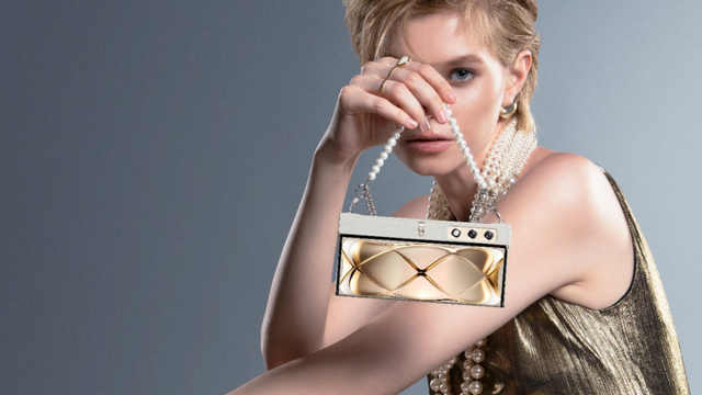 千帆竞渡狙击苹果：华为全面回归、荣耀折叠奔袭