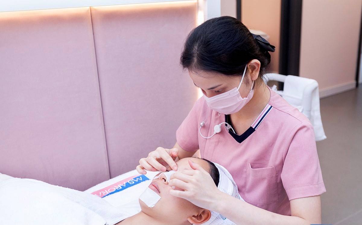 玻尿酸大王，苦寻“第二春”