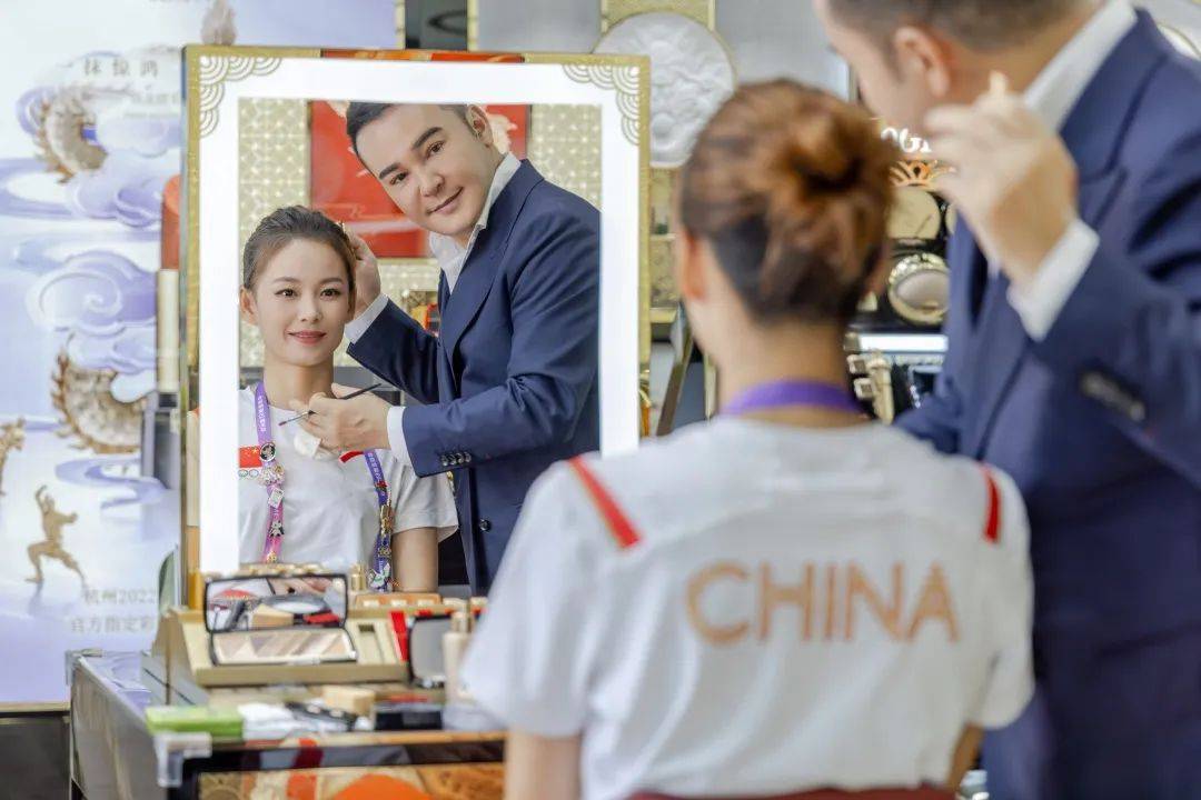 是谁给杭州亚运会化的“妆”