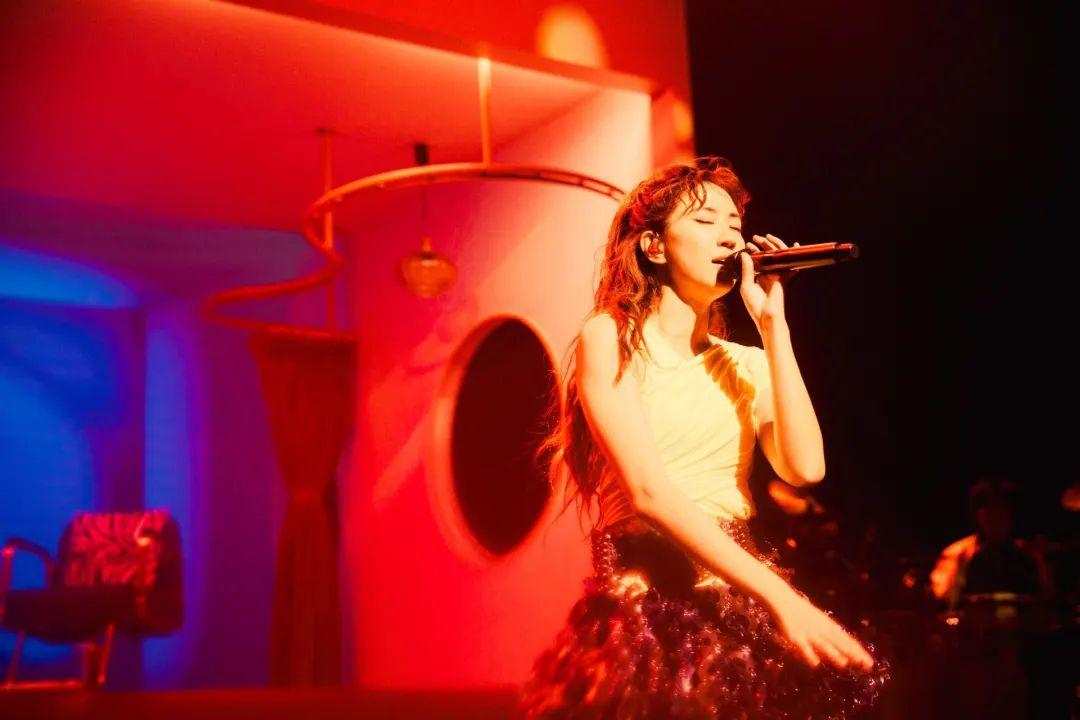 9m88巡演签售被罚5万元，Livehouse报批还有多少“雷”？