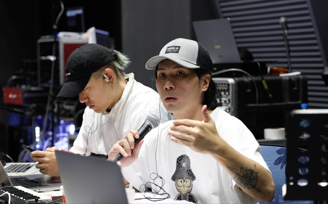 出道容易出头难，为什么赔本也要给上升期艺人做演唱会？