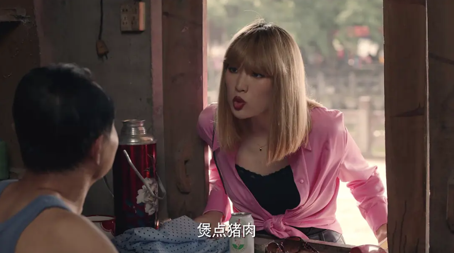 《猎冰》热度高走，把姚安娜和张颂文放一起，演技舆论必然“两极化”