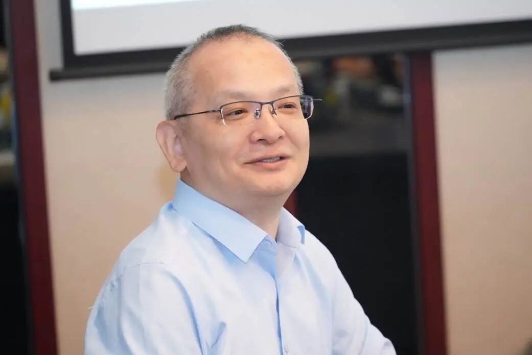 DoNews创始人刘韧：从新闻剪报谈媒体人如何拥抱AI时代