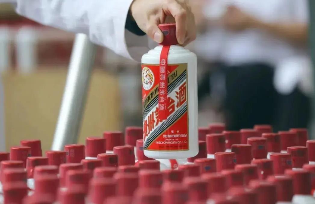 茅台价格逼近“生死线”？茅台怎么卖不动了？