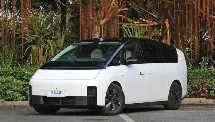 新能源车企谁最赚钱？有的单车利润超四万，有的卖一辆亏13万……