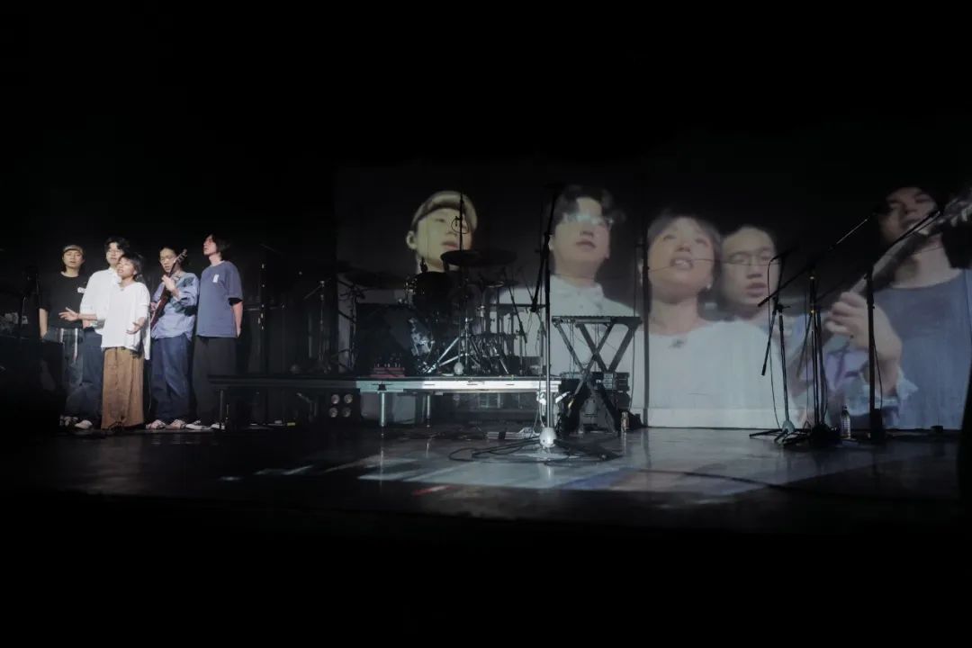 有人价过万，有人零元购，谁来决定演出票价高低？