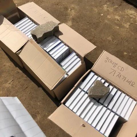 NFT小卡是割韭菜吗？