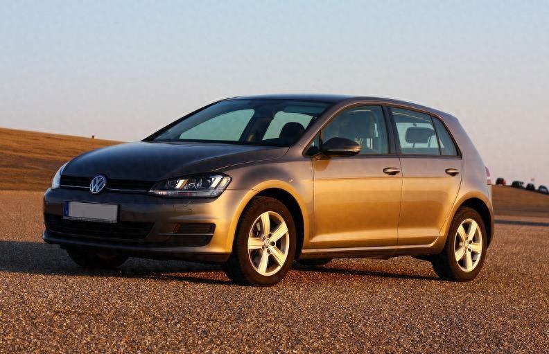 特斯拉、大众纷纷裁员，汽车巨头们这是怎么了？