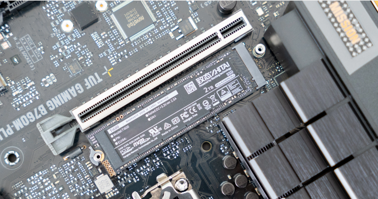 618选固态硬盘，致态SSD才是“六边形战士”