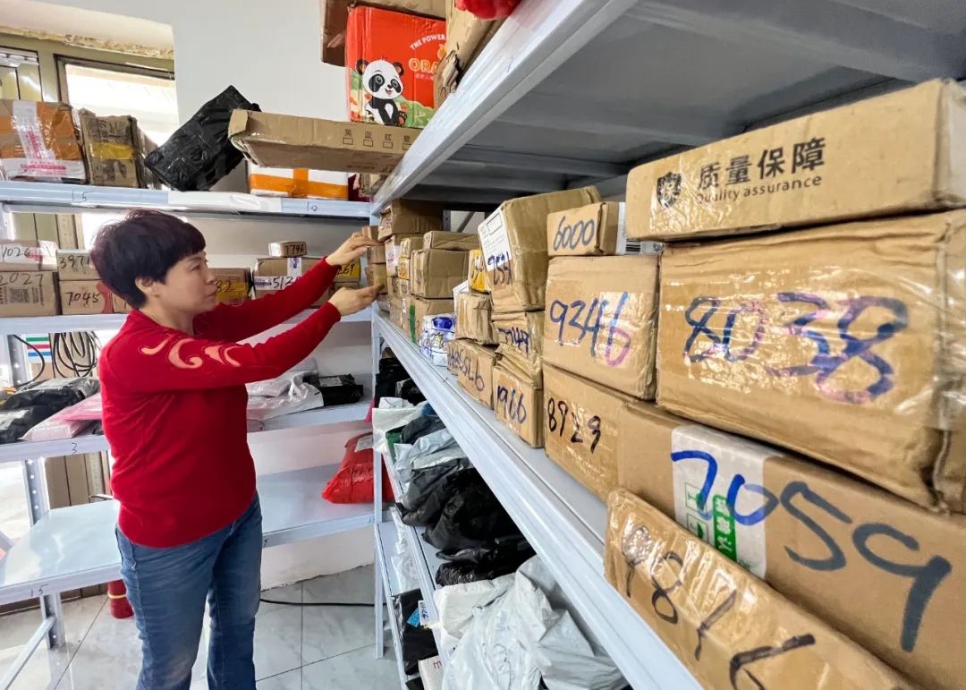 用常识滚雪球：拼多多的内生价值，九年的变与不变