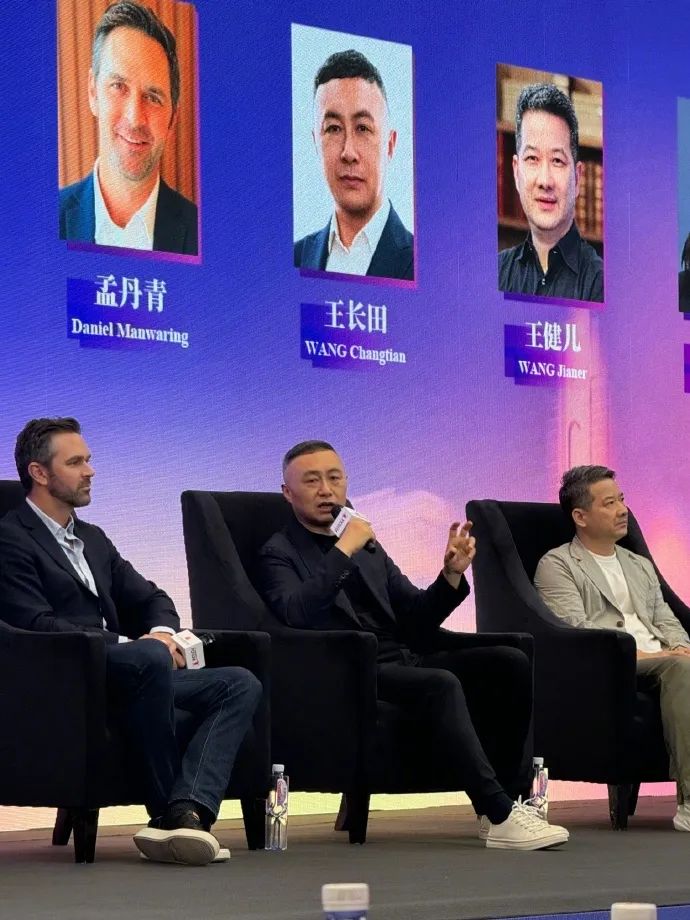 片荒、短剧冲击、工业化程度低…面对这些行业难题，上影节给出解题思路