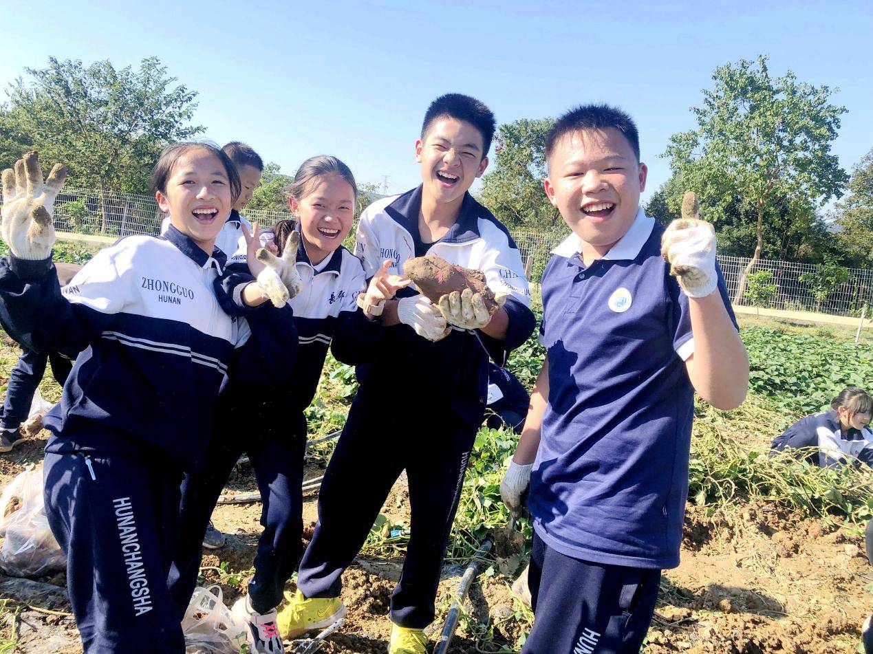 筑梦前行，长郡湘府中学迈步教育新纪元