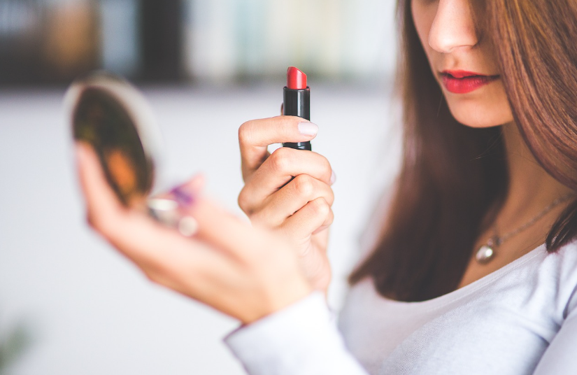 电商平台“质价比”增量密码，藏在美妆价格战里