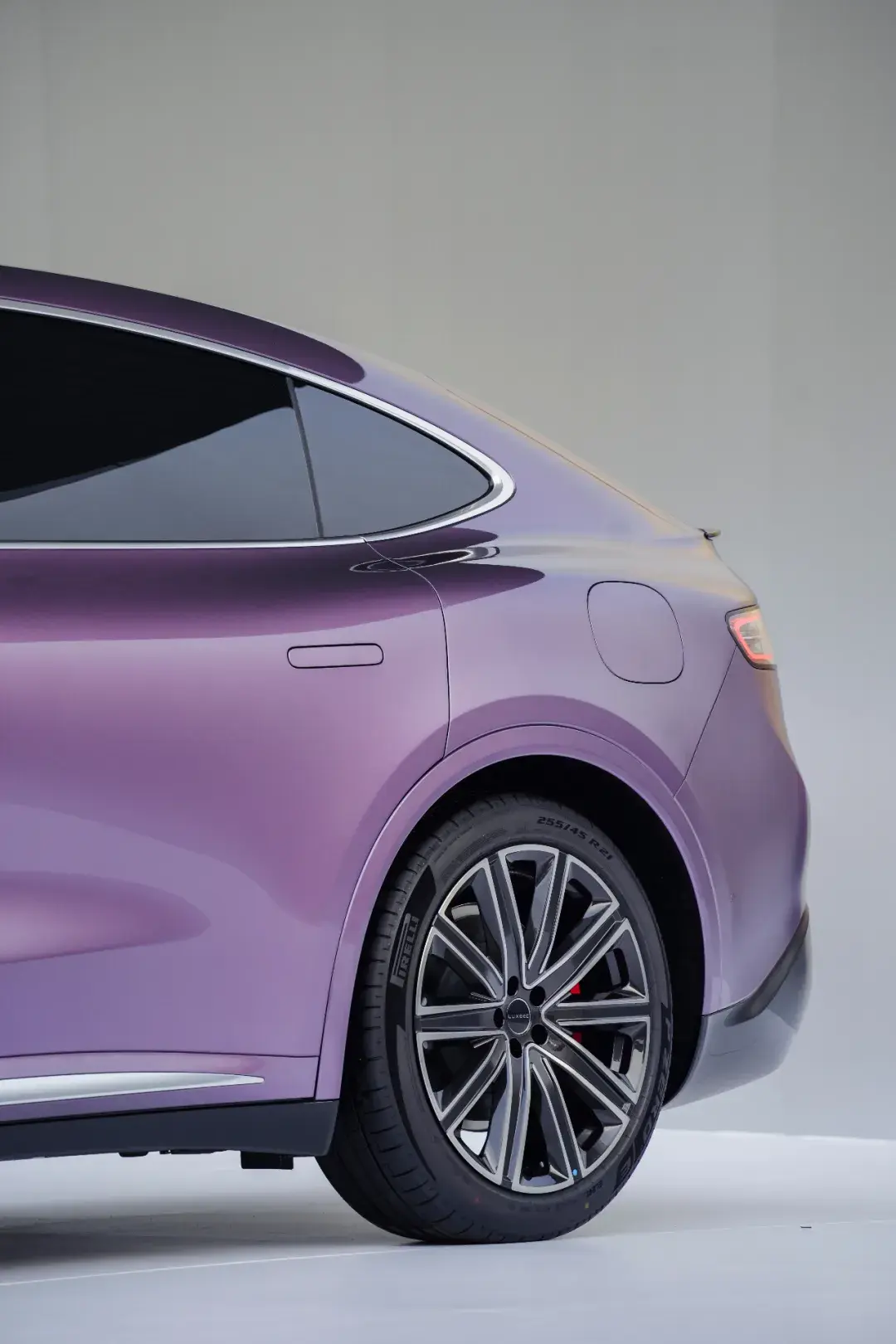 这一次，华为要颠覆轿跑SUV