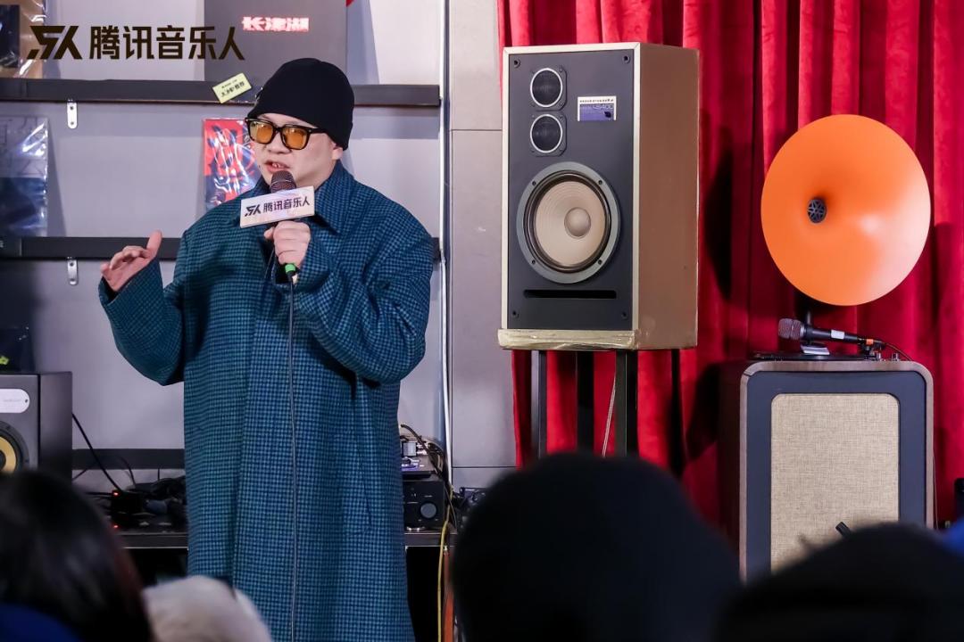 “在场”创造“主场”，音乐人扶持为何需要现场？