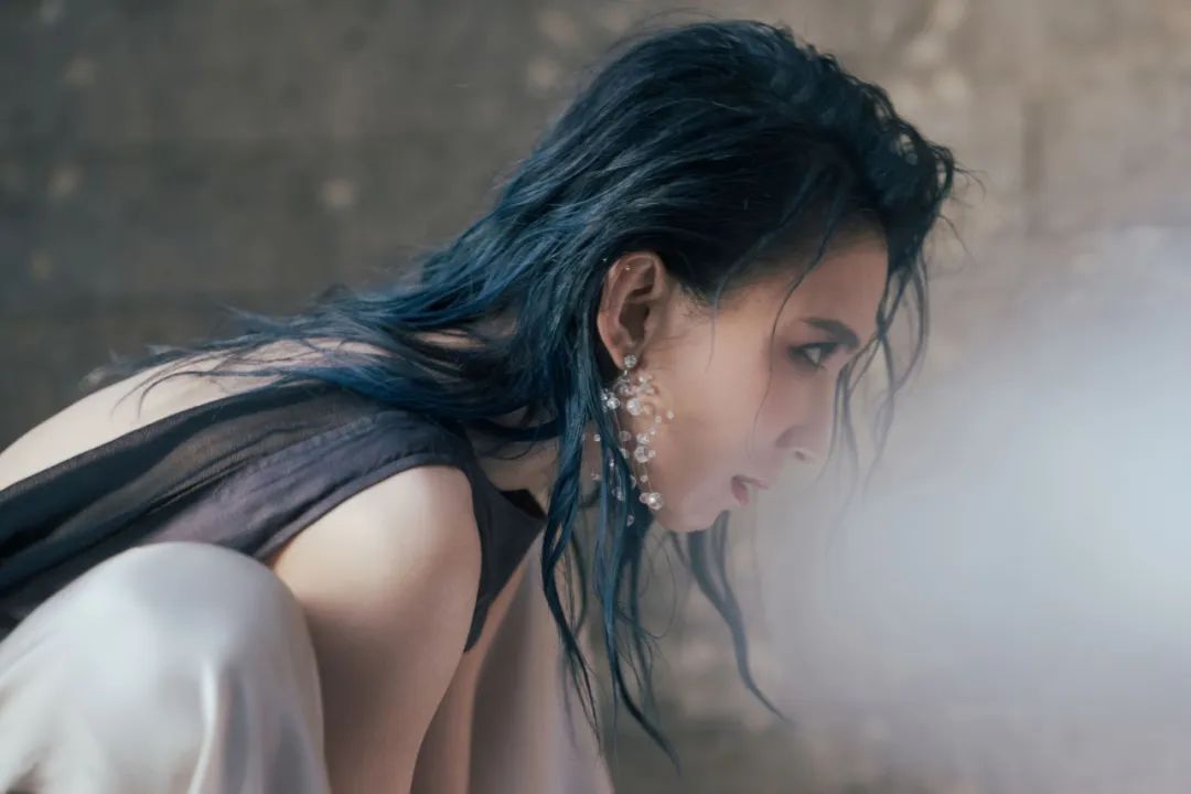 出道25年，戴佩妮选择与自我灵魂共振