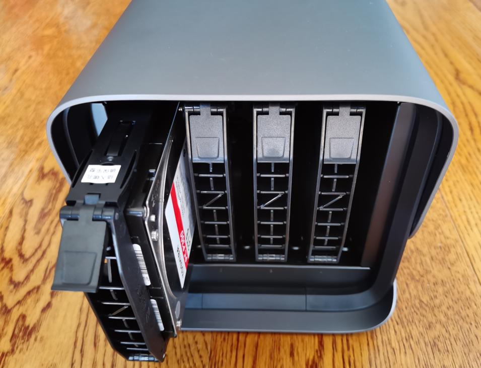 作为极空间私有云的一位老用户，今天聊聊NAS可以帮你做些什么？