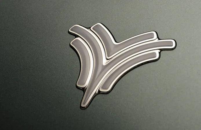 哪吒汽车挺不住了？传解散研发，供应商围堵总部打地铺讨债