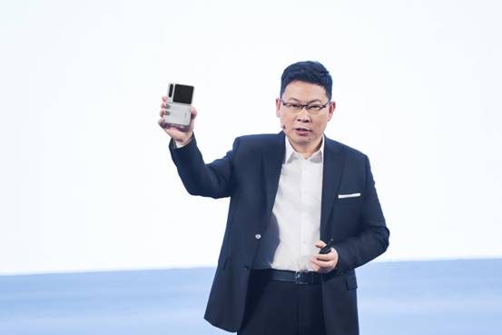 HUAWEI Pura X阔折叠专为内容而生，华为商城12期分期免息