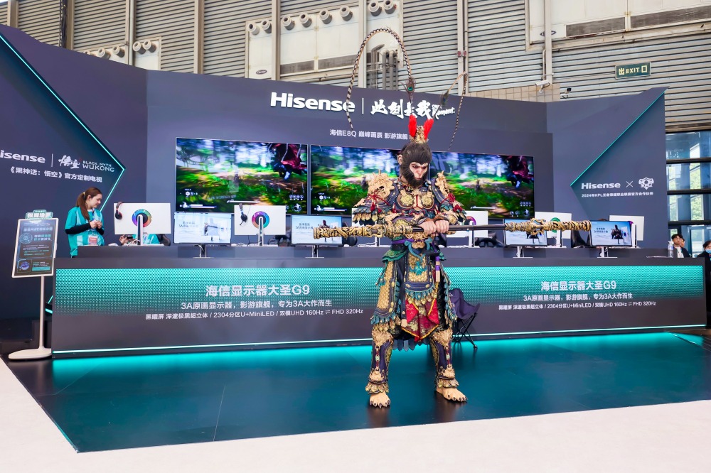 百吋大屏的“中国时刻”：从全球用户投票到开辟客厅WALL时代