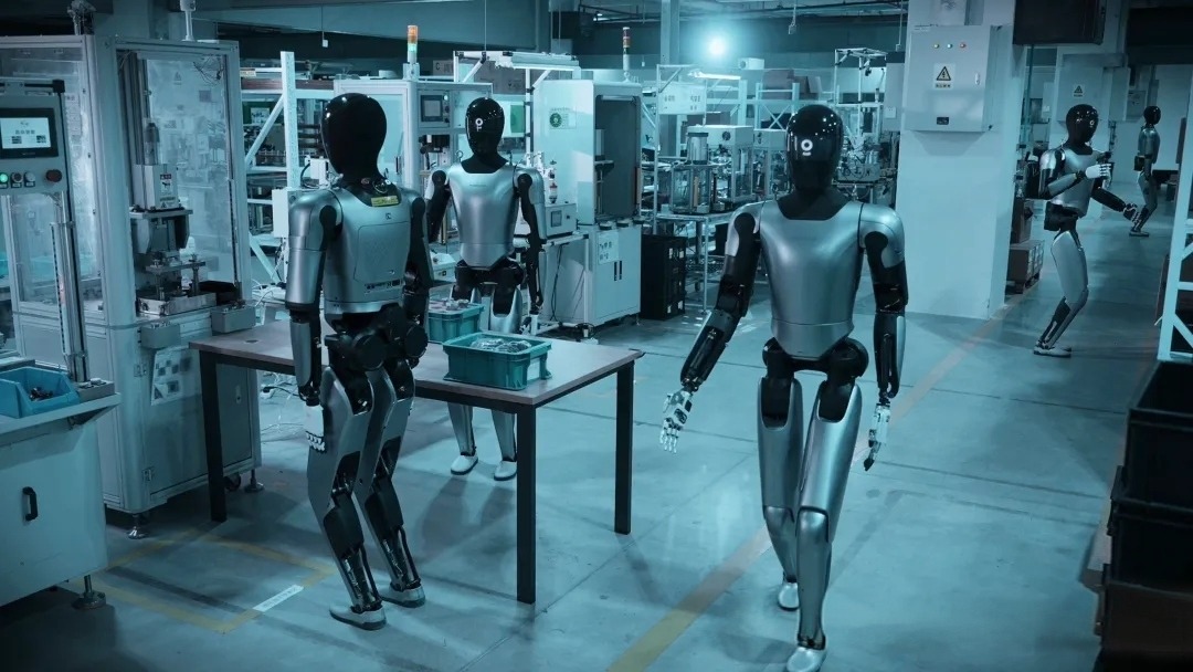 当人形机器人困在“技术秀场”，魔法原子打响一场落地突围战