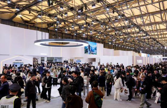 2025AWE观察：“无AI不家电”，但“AI”还是“AL”仍是个问题