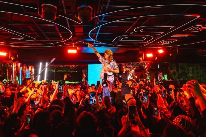 马思唯的“乐透人生”哲学