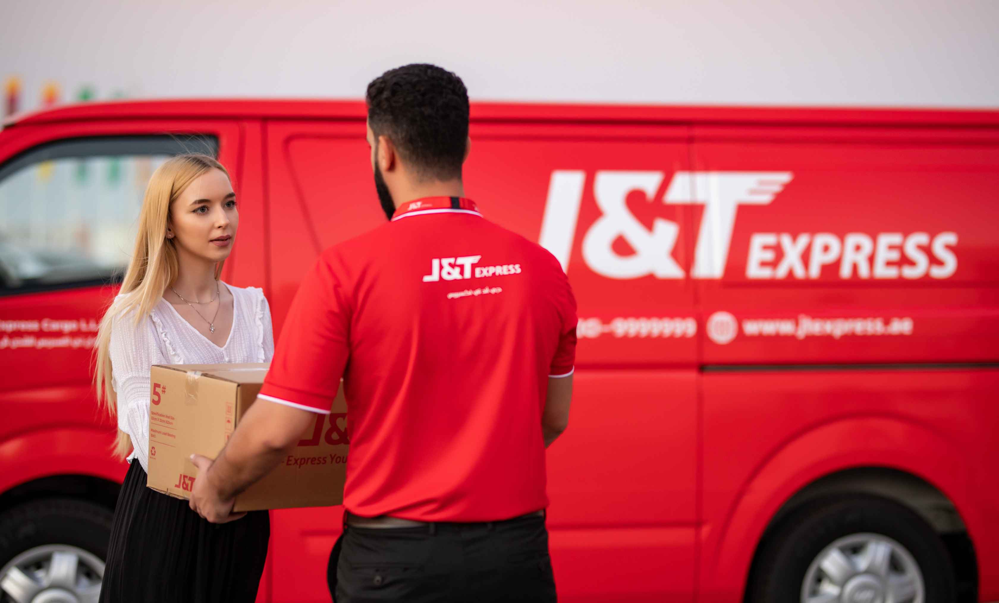 中国突围+东南亚领跑，极兔交出2亿美元利润成绩单